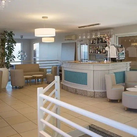 فندق Western San Damianu 4*