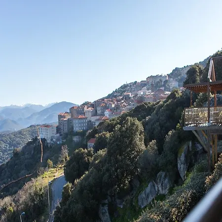 Western San Damianu فندق 4*