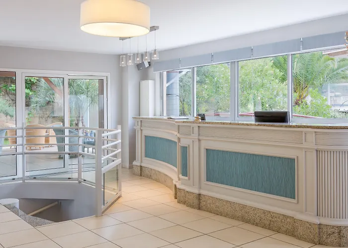 Western San Damianu 4*