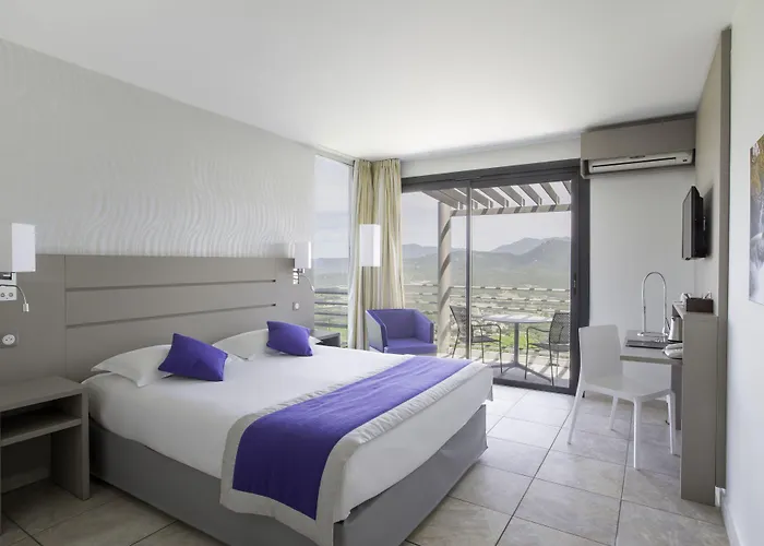 Western San Damianu 4*